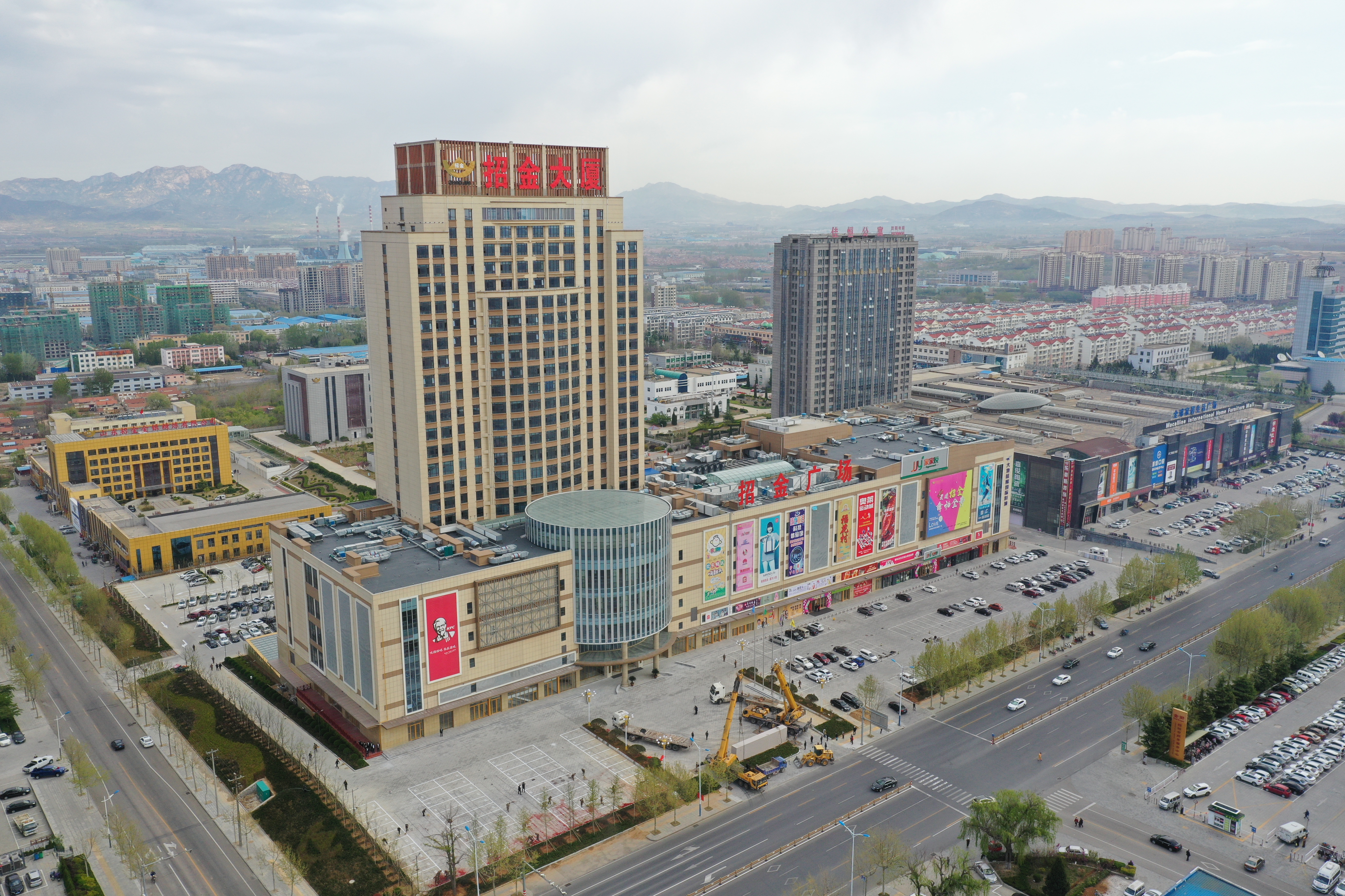 1710482846160079269.jpg 3377体育全网大厦航拍.jpg